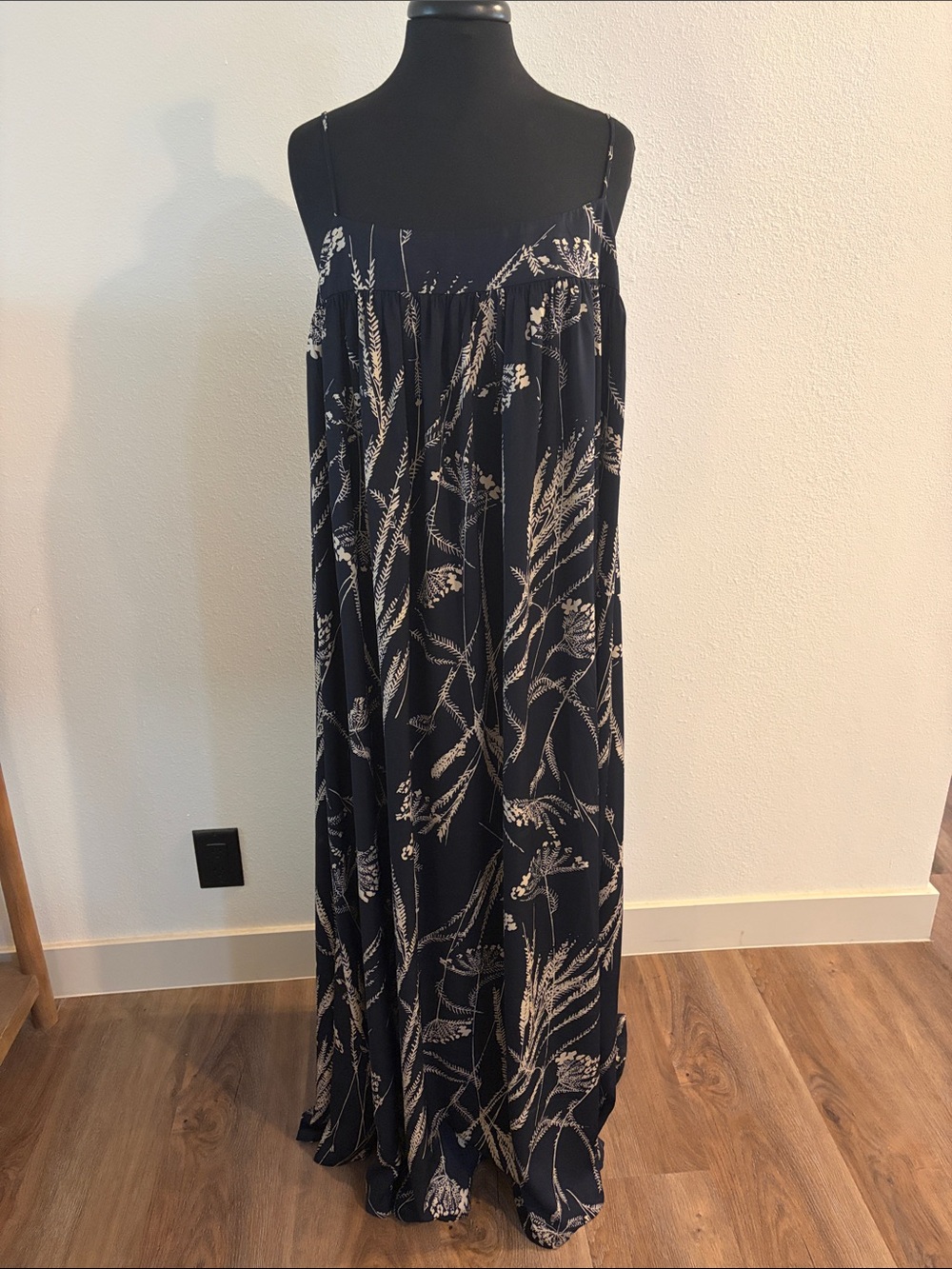 NWT Navy Floor Length Maxi Dress - Banana Republic